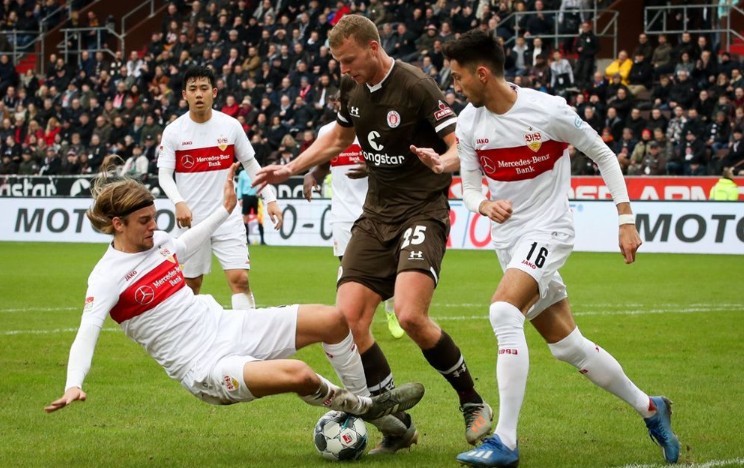 Soi kèo châu Á St. Pauli vs Stuttgart 20:30 03/05 2 Soi kèo châu Á St. Pauli vs Stuttgart chuẩn thắng